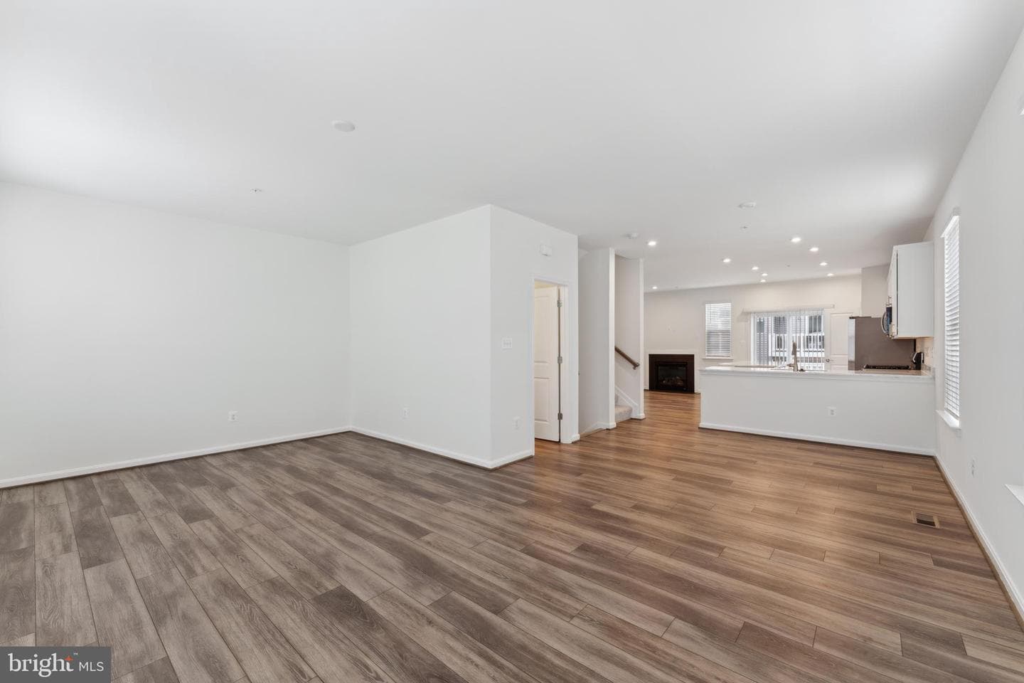 225 Jenkins Way photo 12