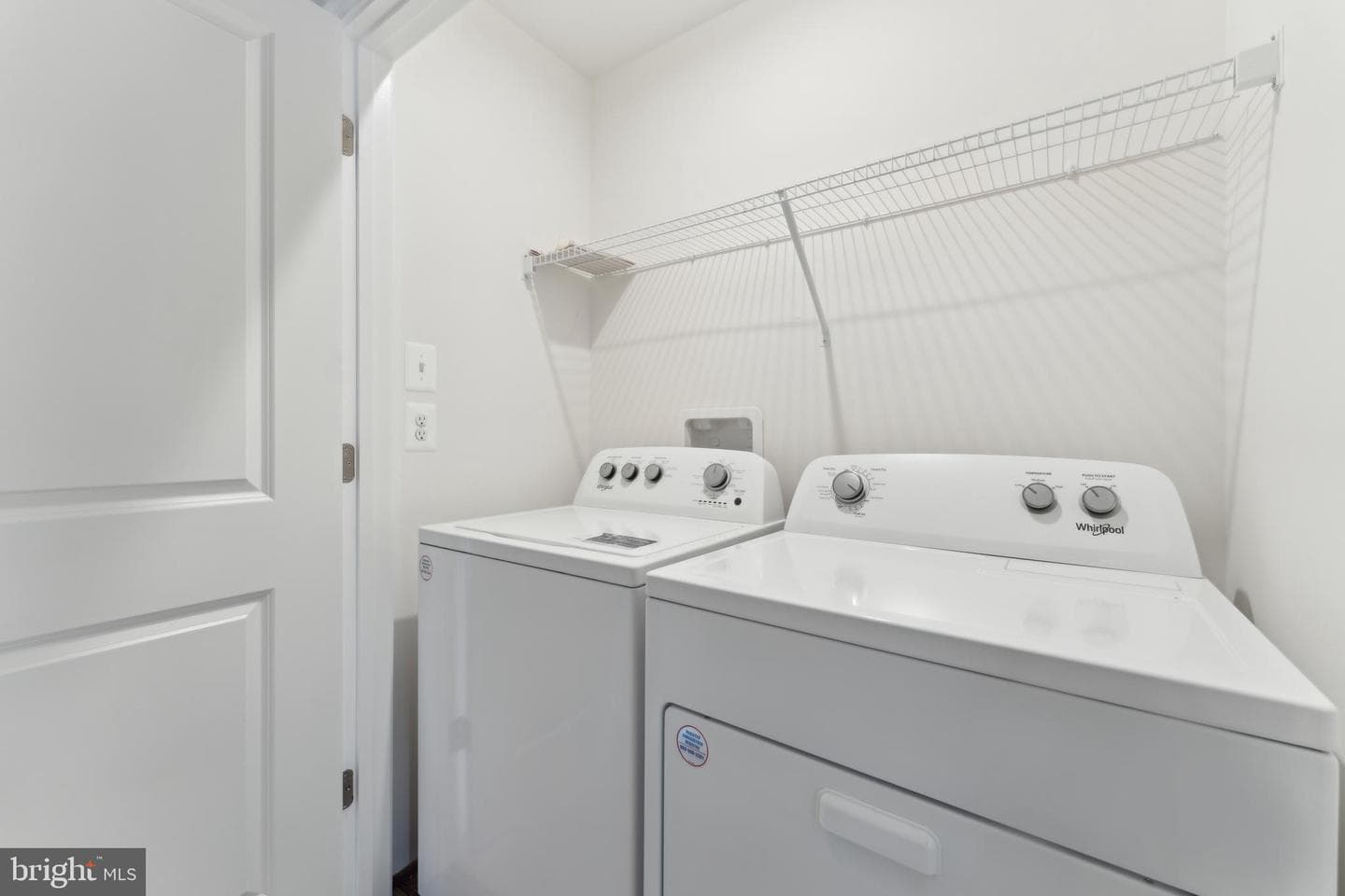 225 Jenkins Way photo 31