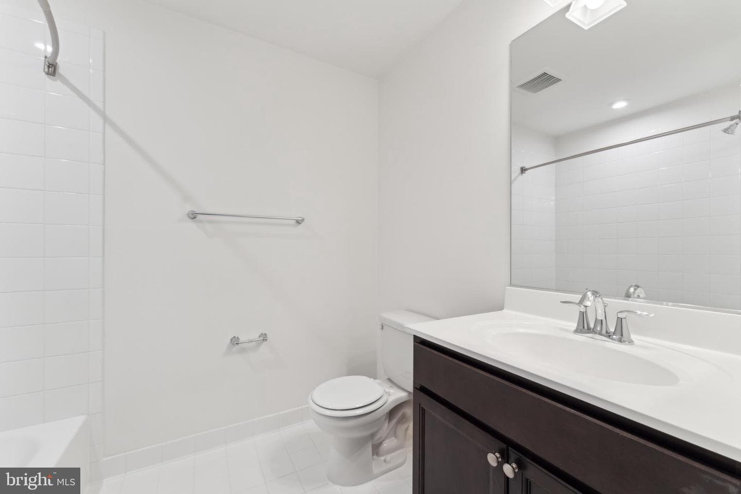 225 Jenkins Way photo 32