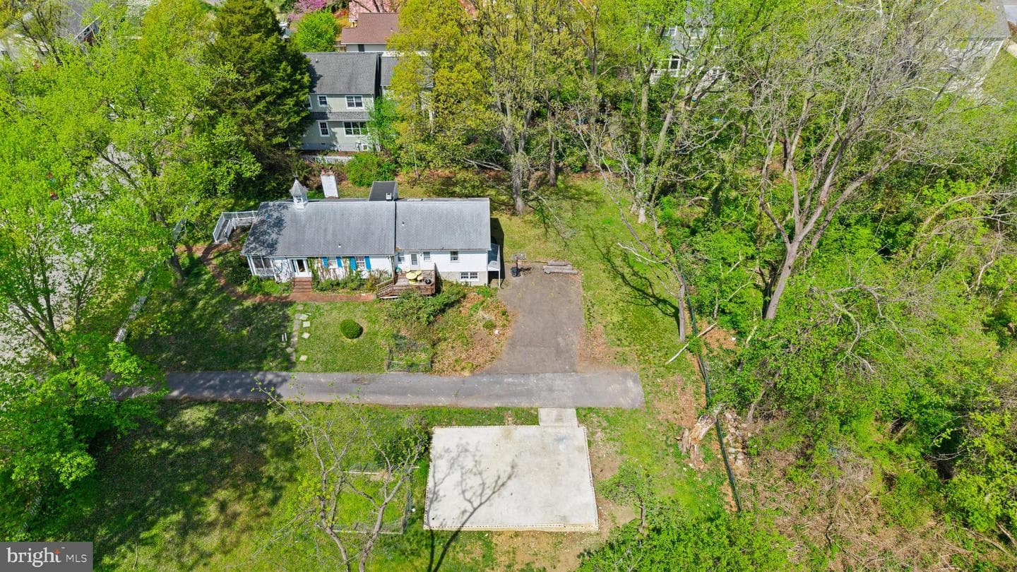 4 Shiley Street photo 5