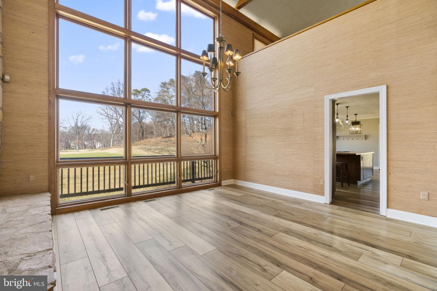 207 Saint Andrews Road photo 8