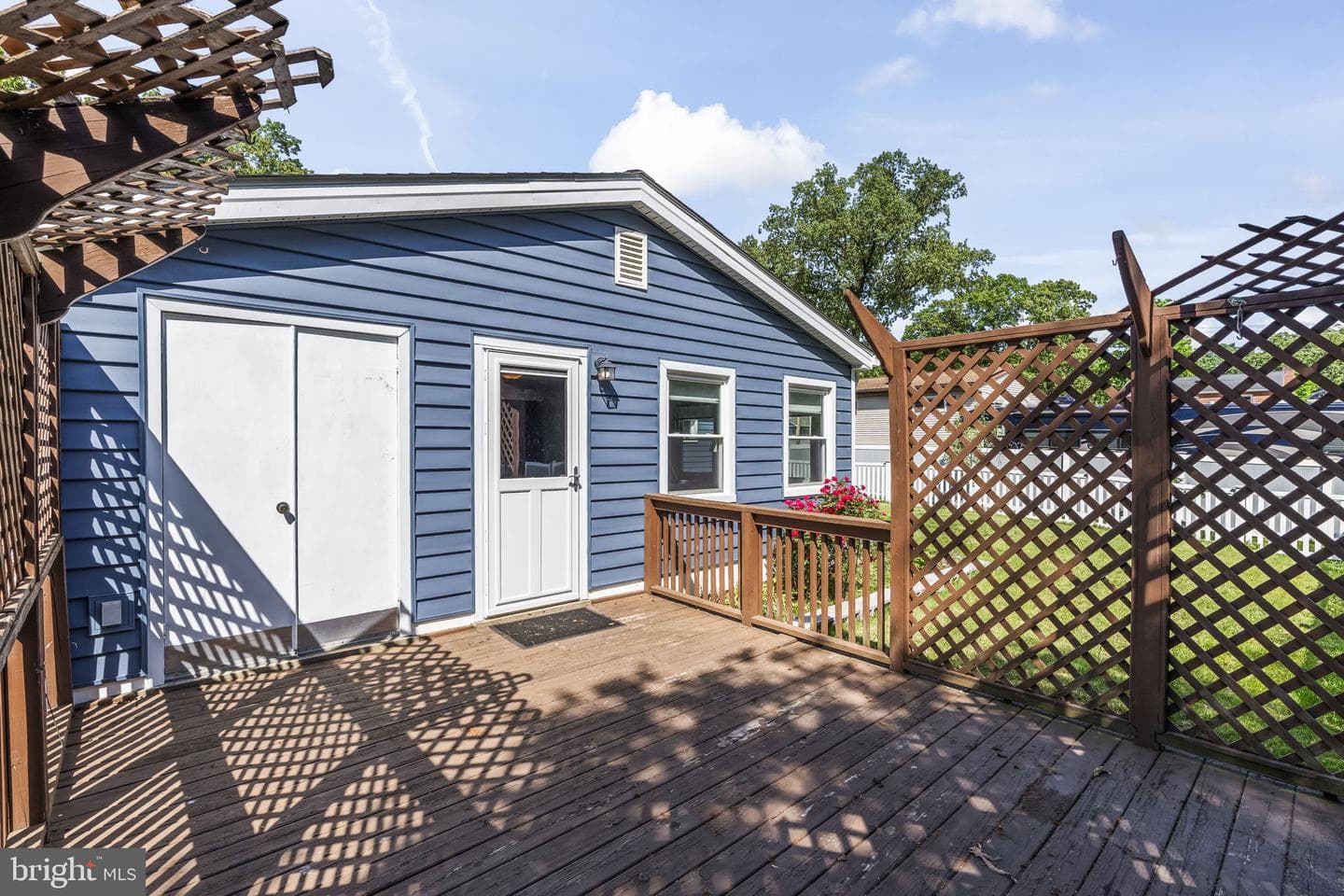 8005 Woodholme Circle photo 7