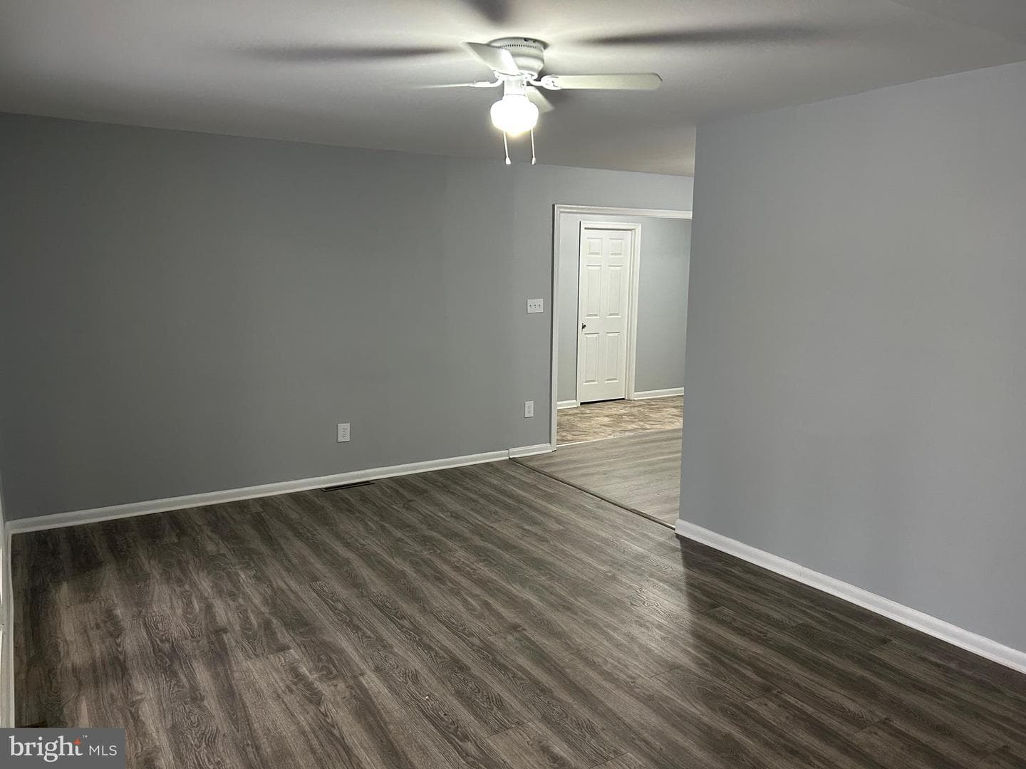 8009 Woodholme Circle photo 5