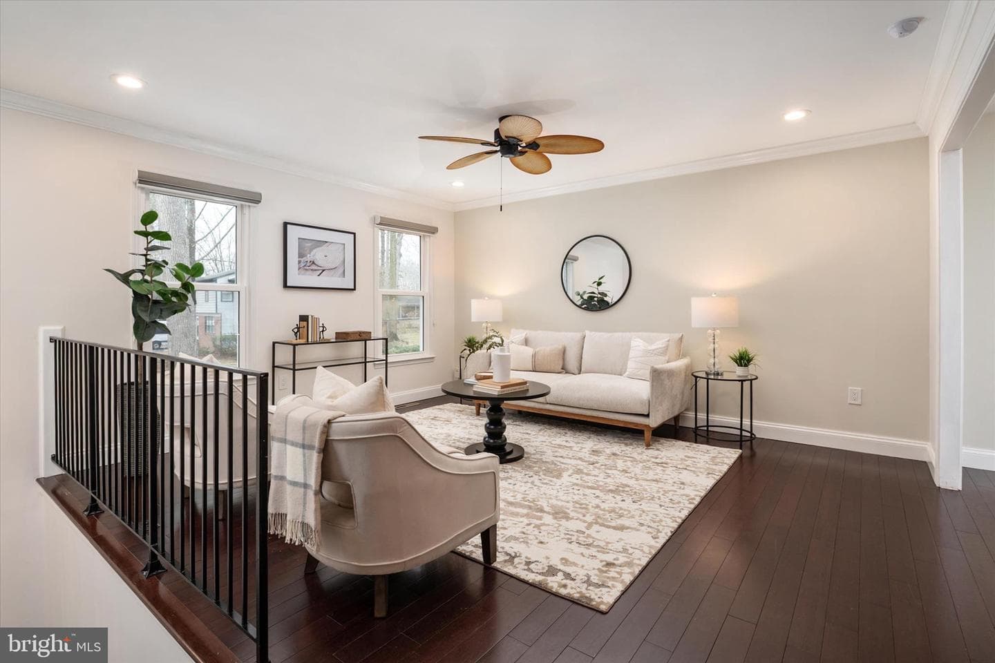298 Edgemere Drive photo 4