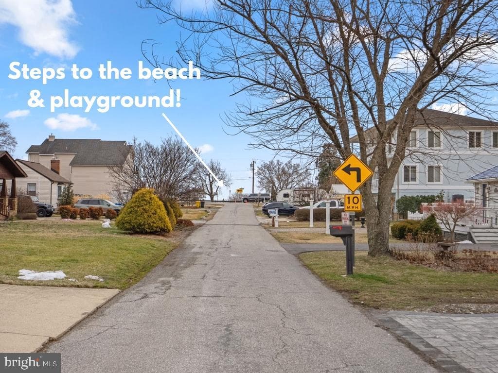 112 Elliott Place photo 39