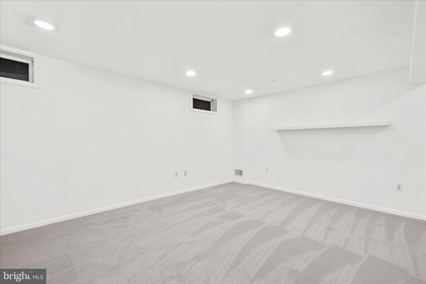577 Quaker Ridge Court photo 29