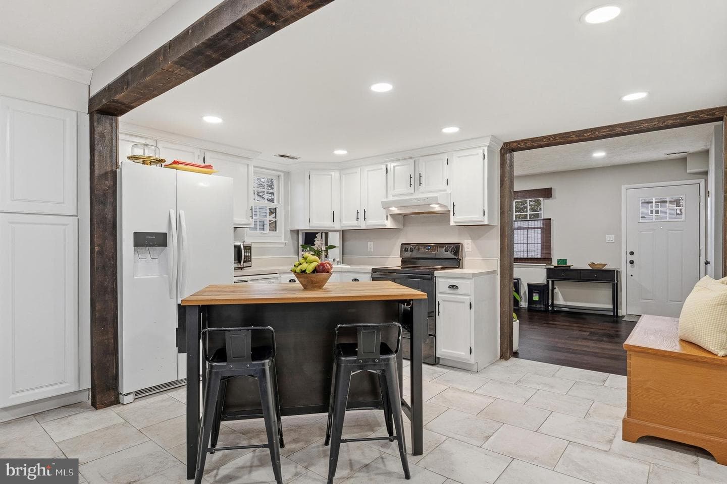 2200 Shore Drive photo 10
