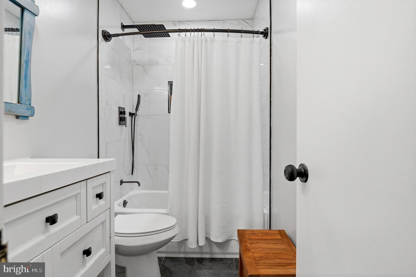 2200 Shore Drive photo 32