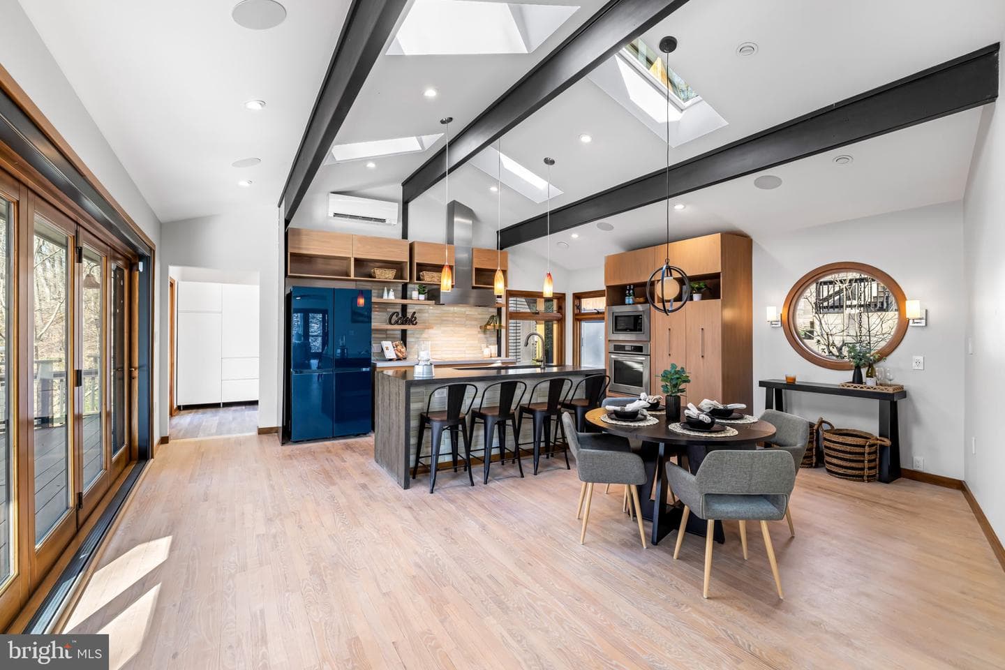1840 Shore Drive photo 13