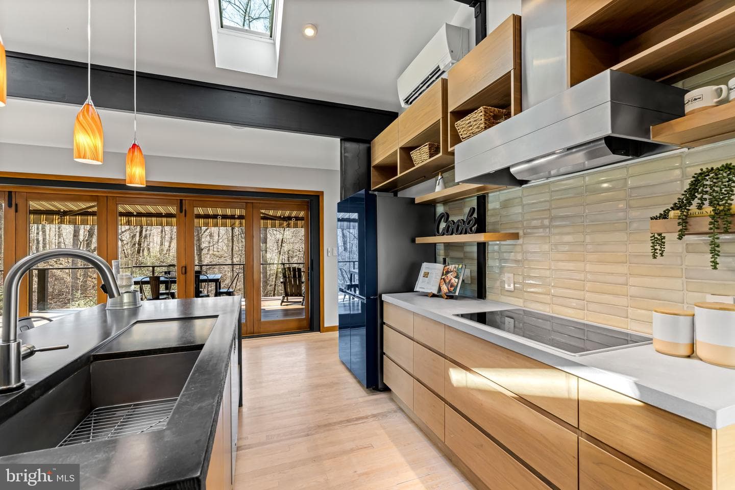 1840 Shore Drive photo 20