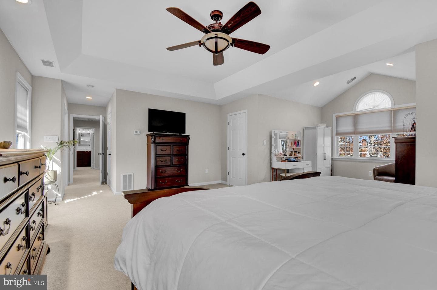 715 Walnut Avenue photo 23