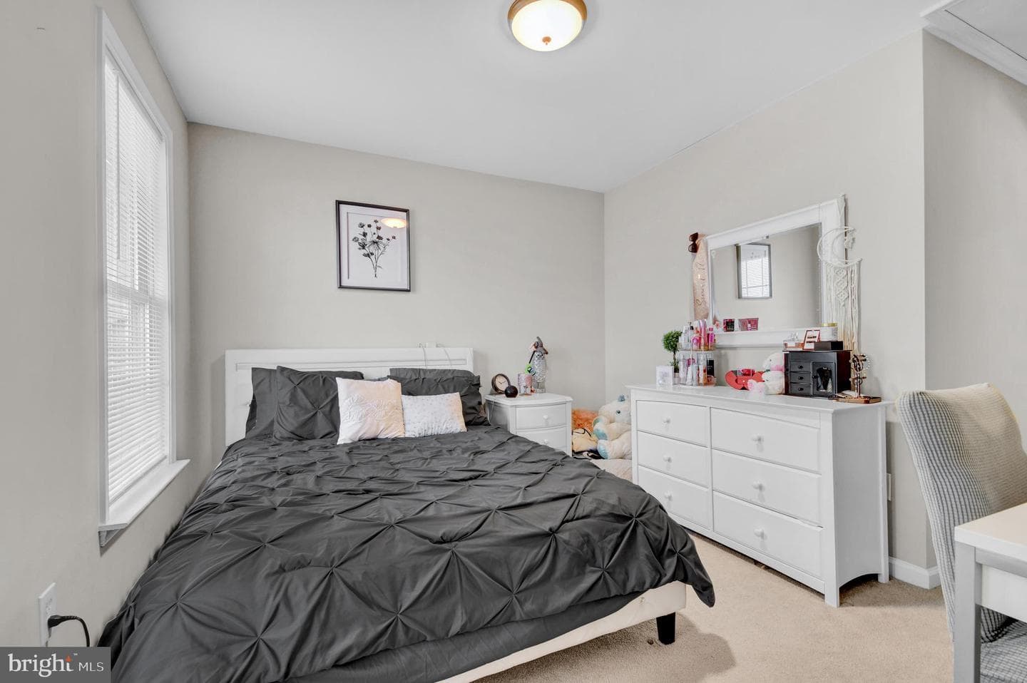 715 Walnut Avenue photo 30