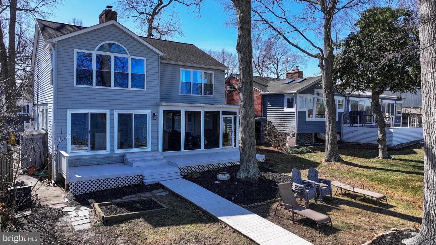 3476 S River Terrace photo 10