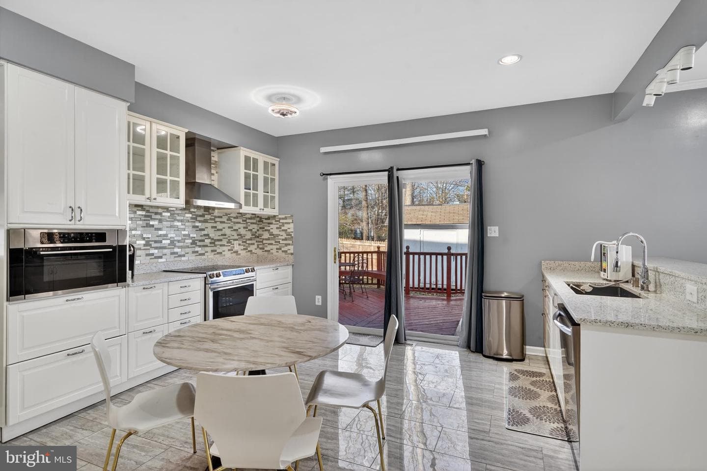 3032 Shoreline Boulevard photo 12