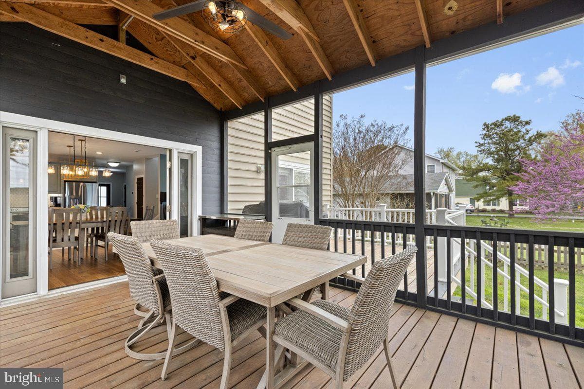 1066 Walnut Avenue photo 46