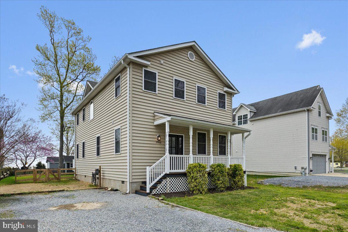 1066 Walnut Avenue photo 5