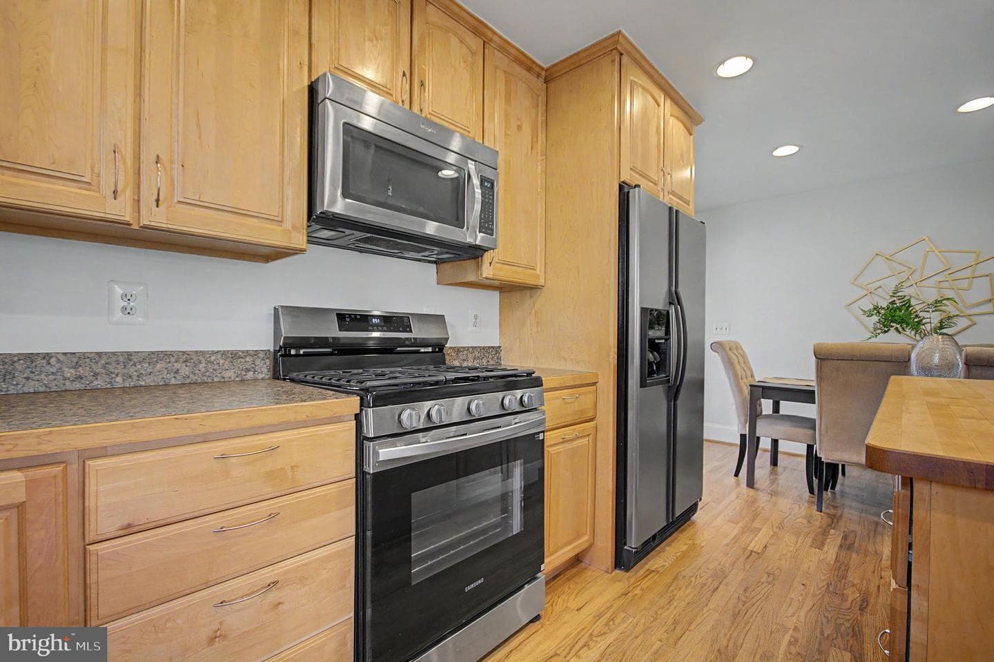 99 Summerfield Drive photo 18