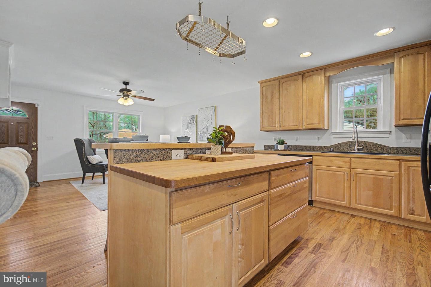 99 Summerfield Drive photo 19