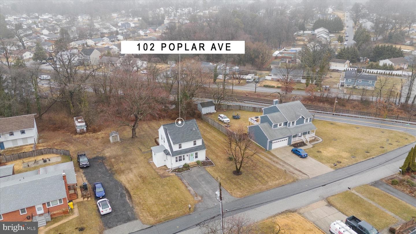 102 Poplar Avenue photo 46