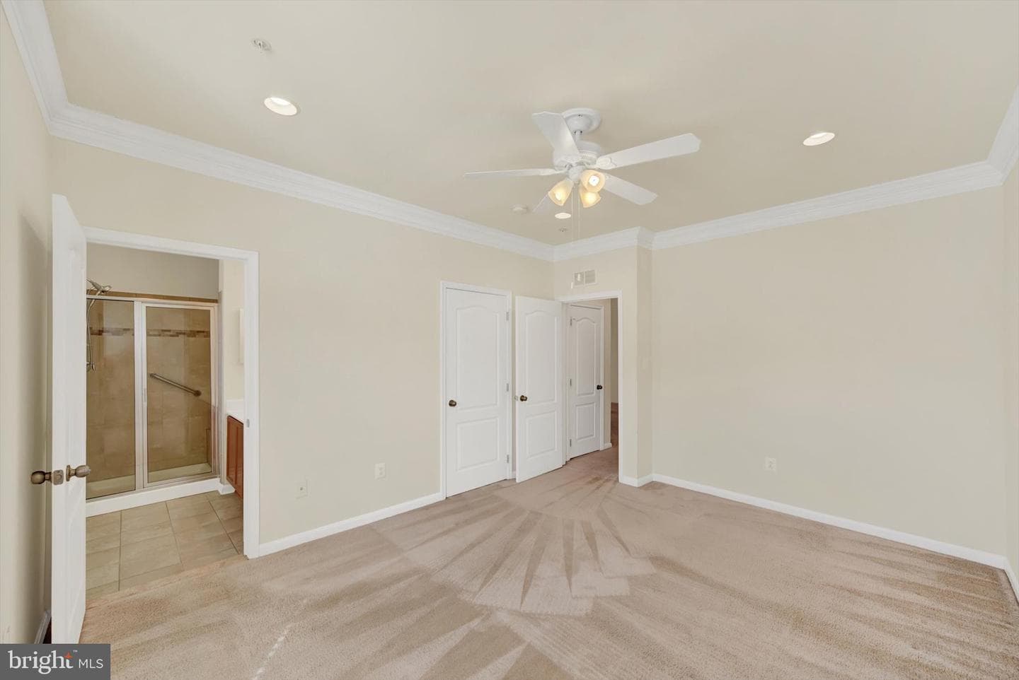 124 Jacobia Drive #b-8 photo 14