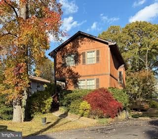 1737 Ridgely Road photo 2