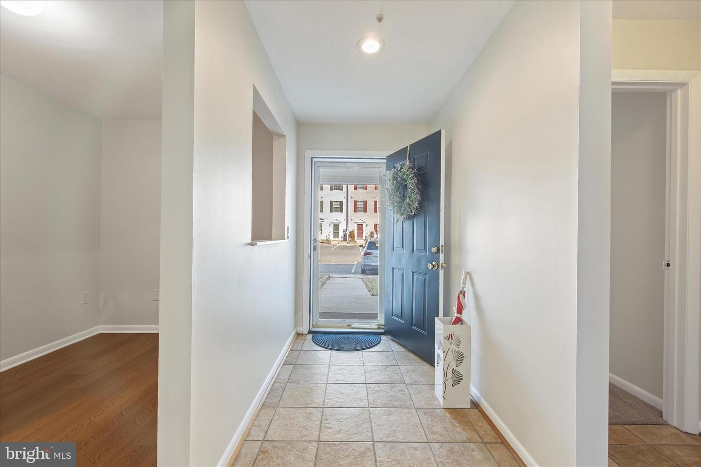10 Amberstone Court photo 2