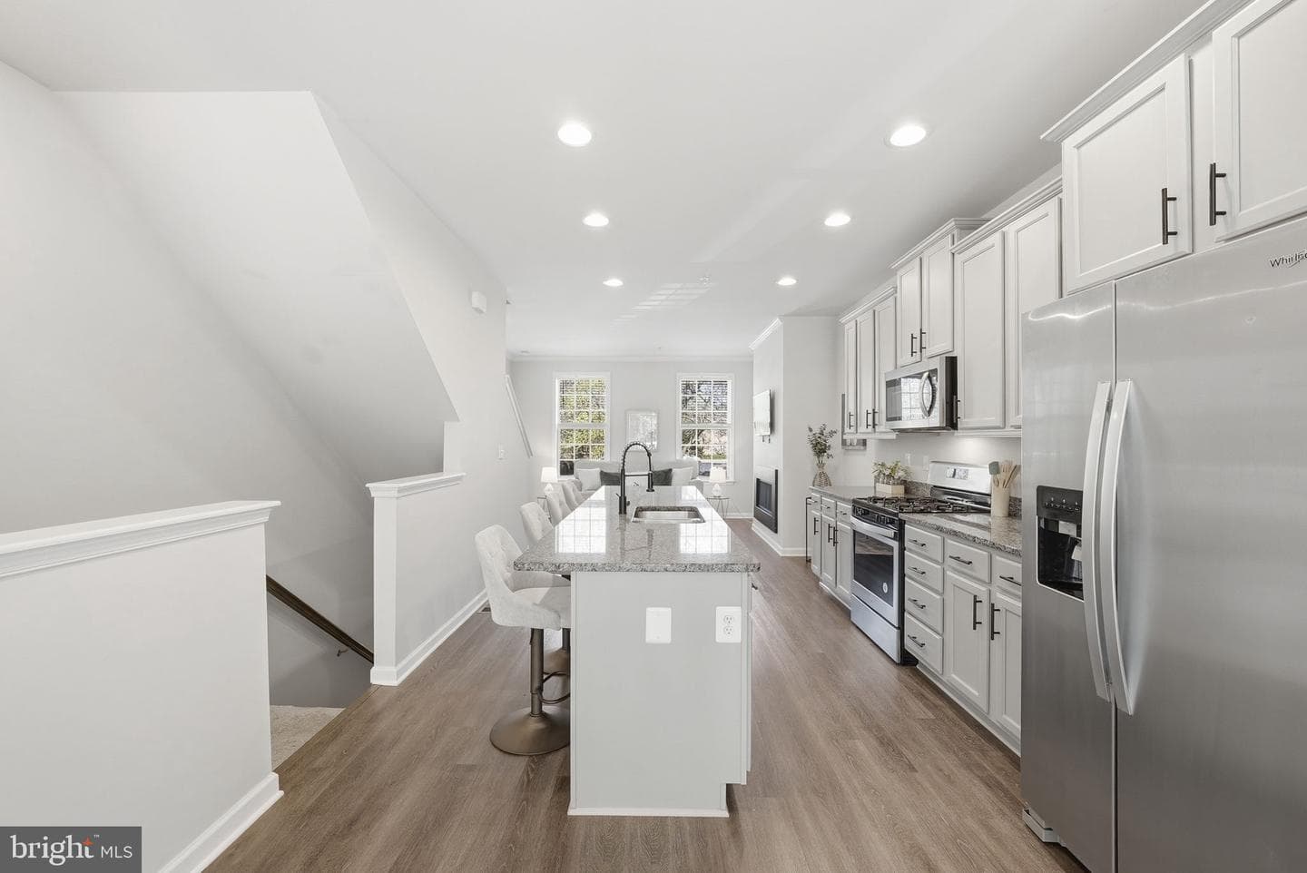 8219 Hollow Court photo 5