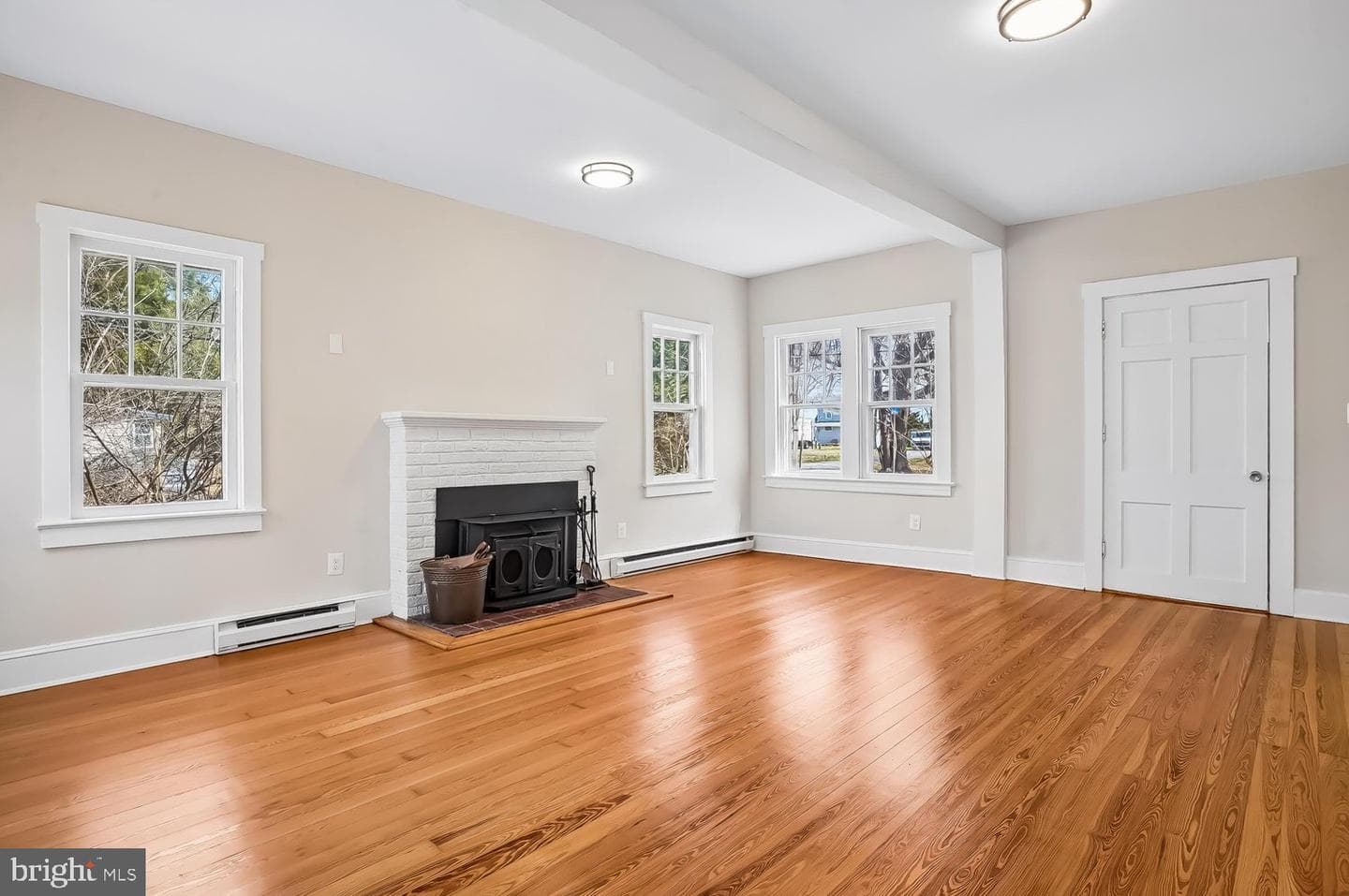 901 Walnut Avenue photo 31