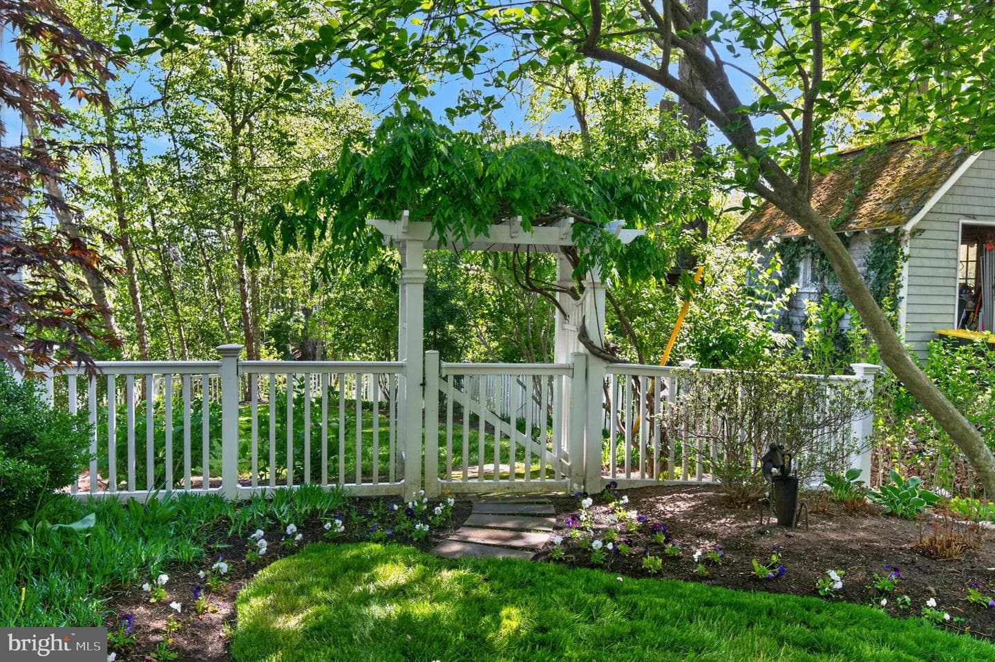 1812 Shore Drive photo 90