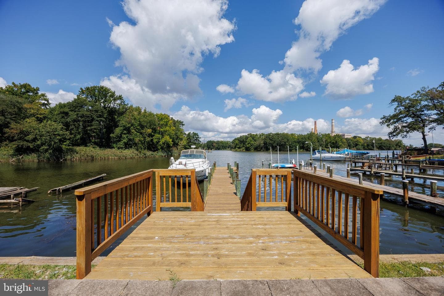 802 Waterview Drive photo 57