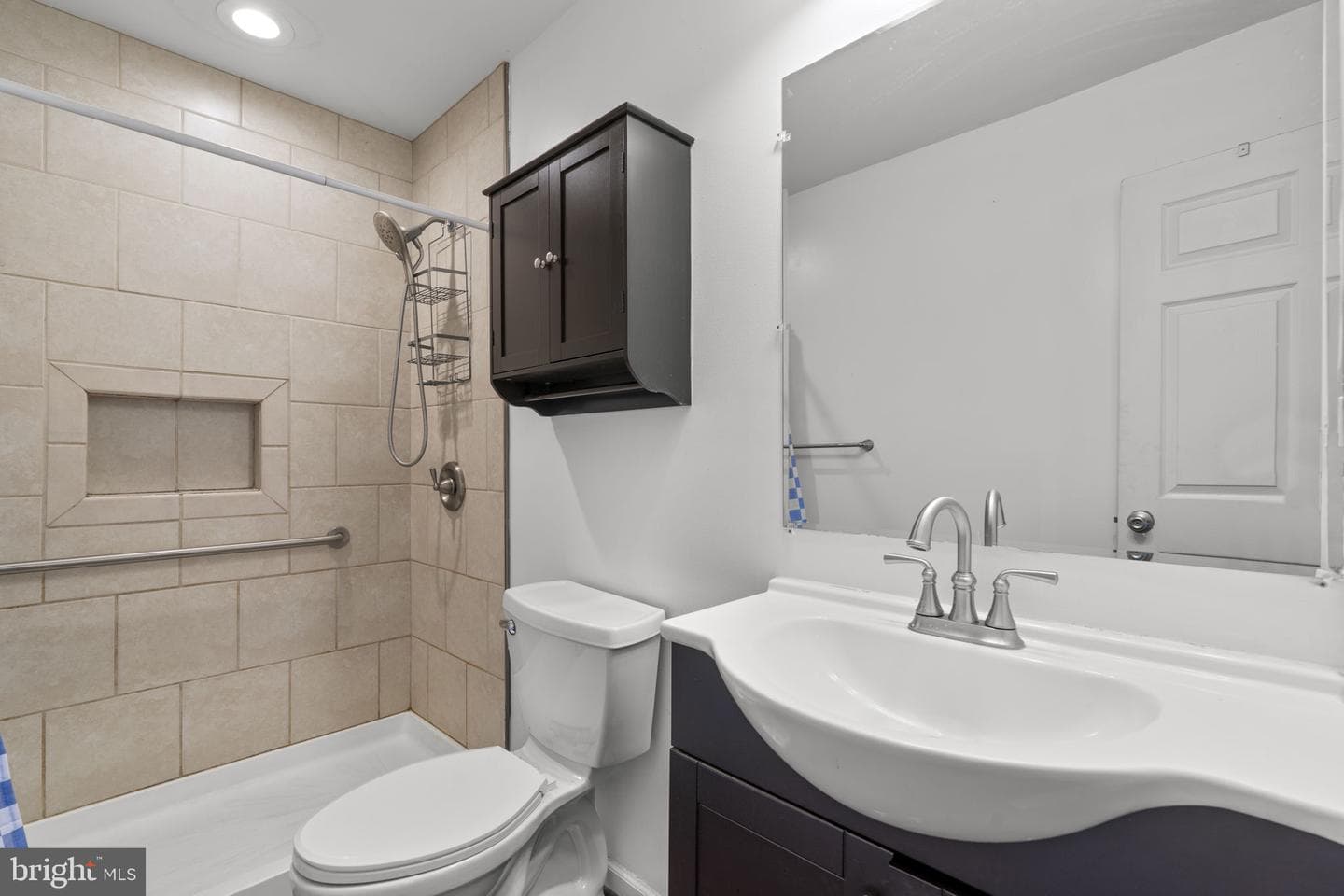 319 Alameda Parkway photo 12