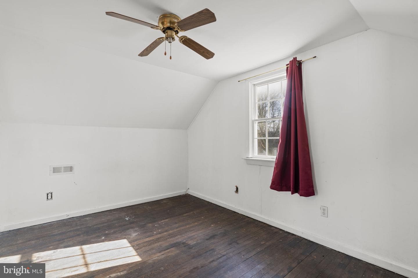 319 Alameda Parkway photo 15