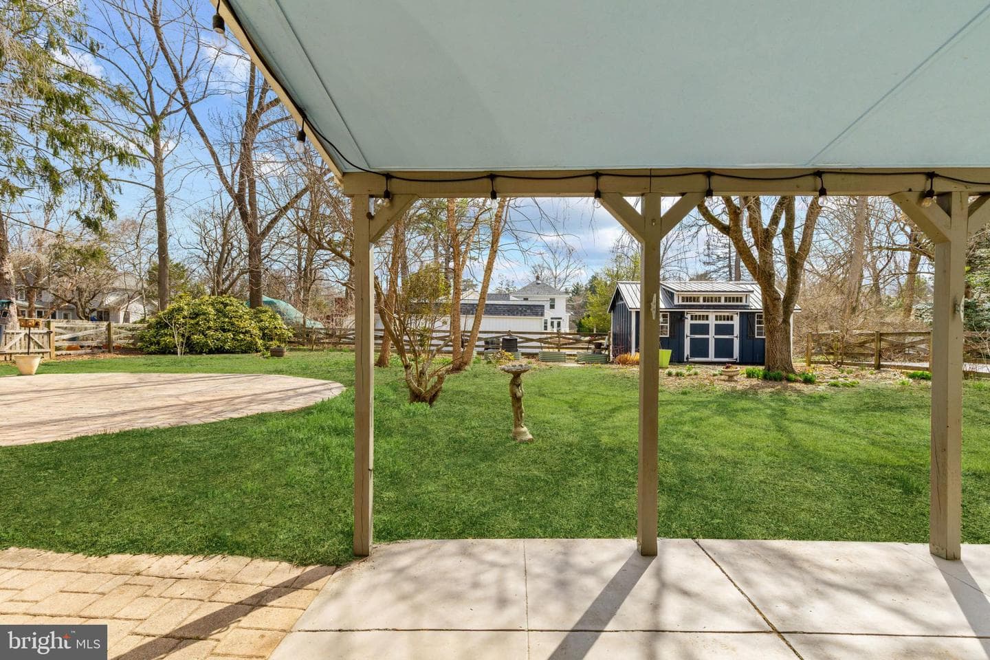 101 Avondale Circle photo 35