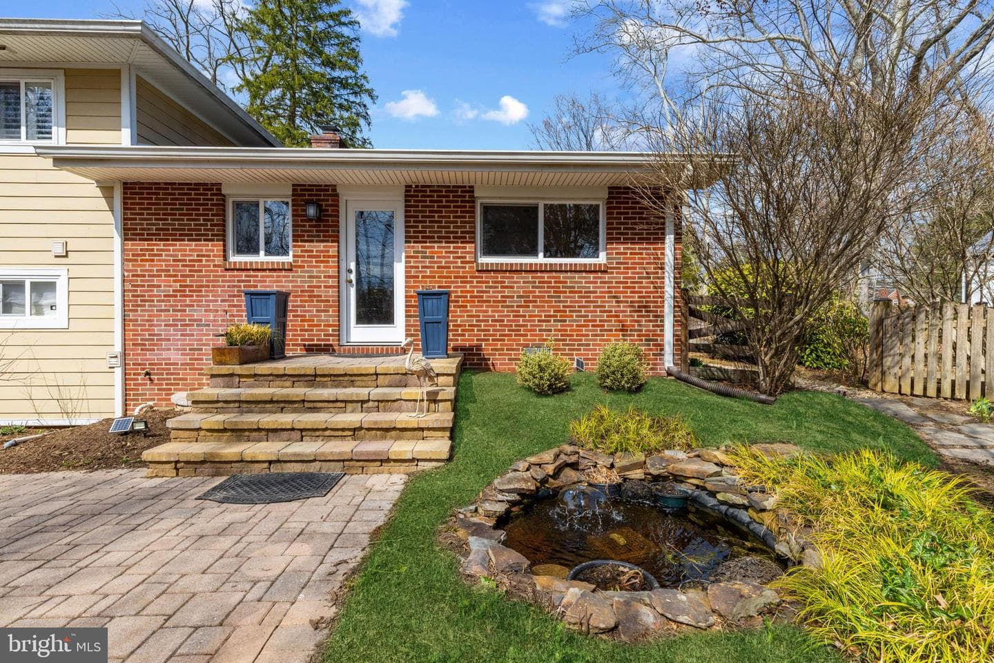 101 Avondale Circle photo 37