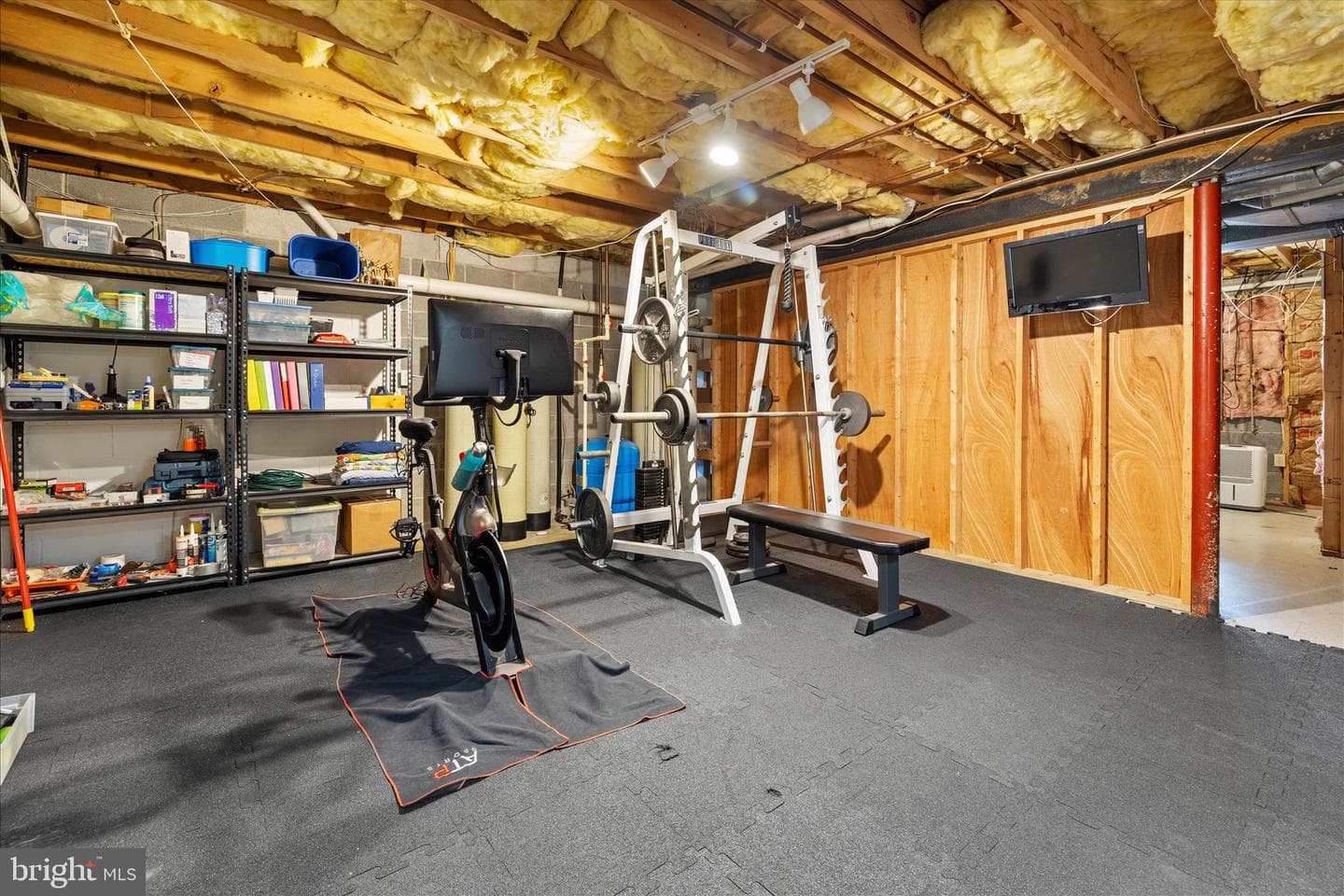 962 Coachway photo 89