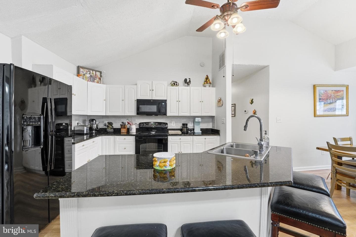7806 Appletree Road photo 15