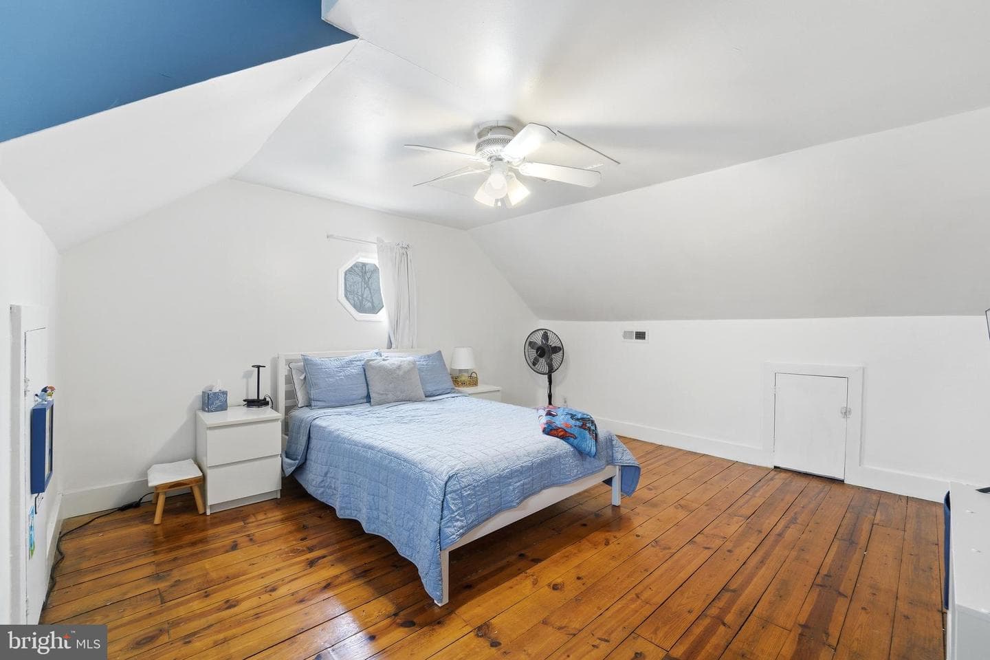 7806 Appletree Road photo 34