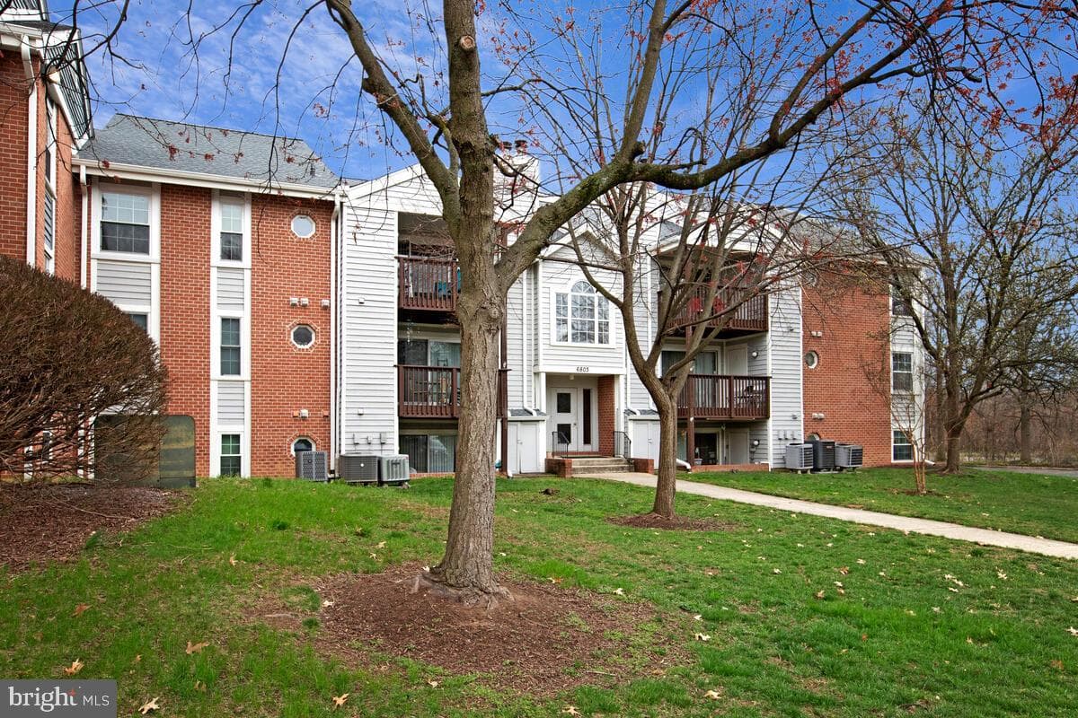 6803 White Water Way #101 photo 29