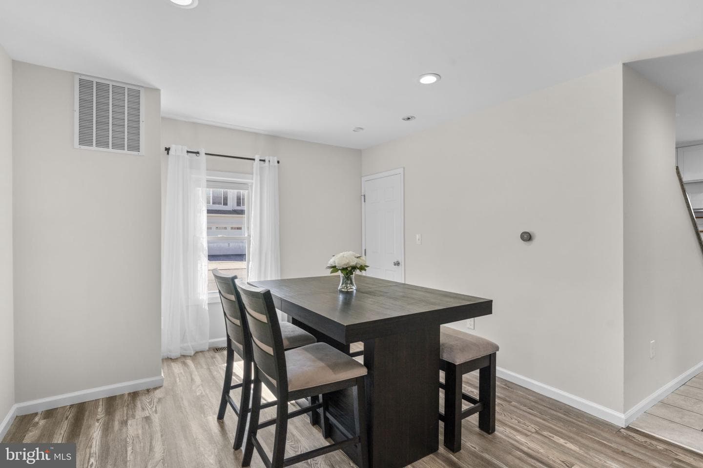 8062 Telegraph Road photo 14