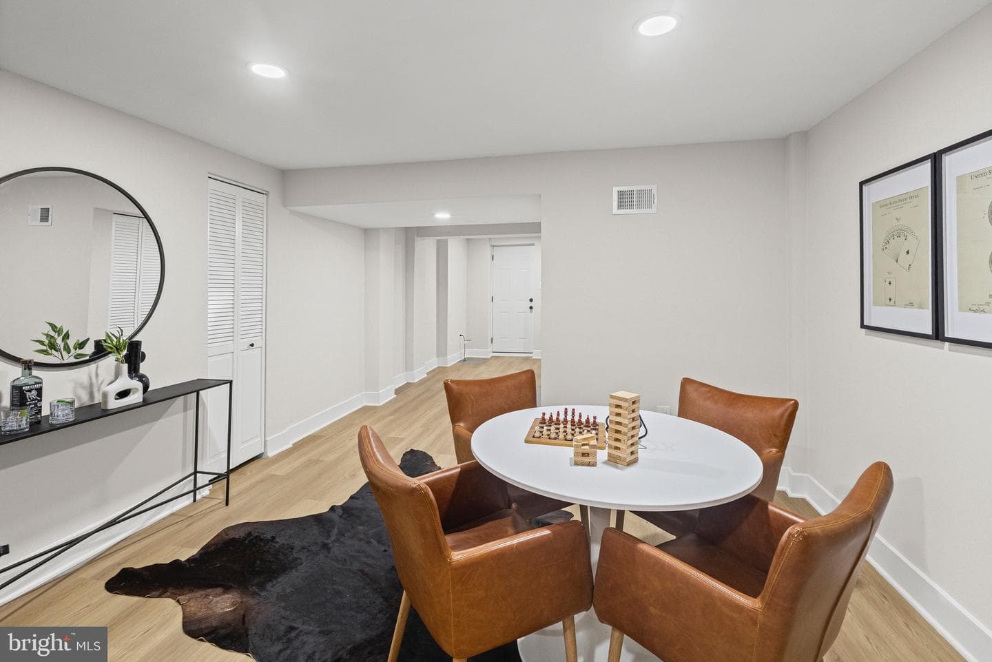 8221 Stewarton Court photo 22