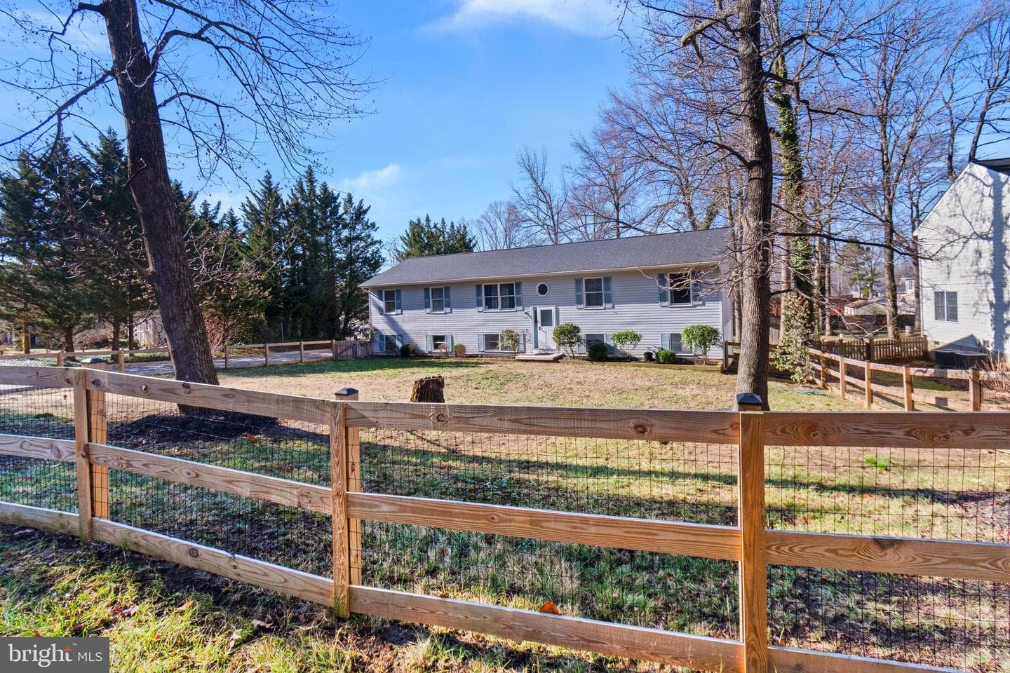 1436 Oak Bluff Road photo 3