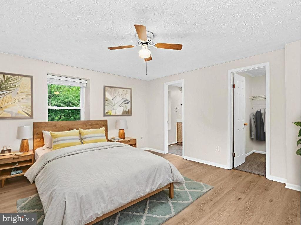 557 Bay Dale Court photo 23