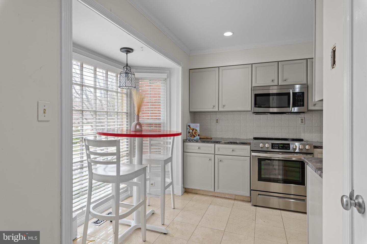1472 Bay Green Drive #143 photo 6