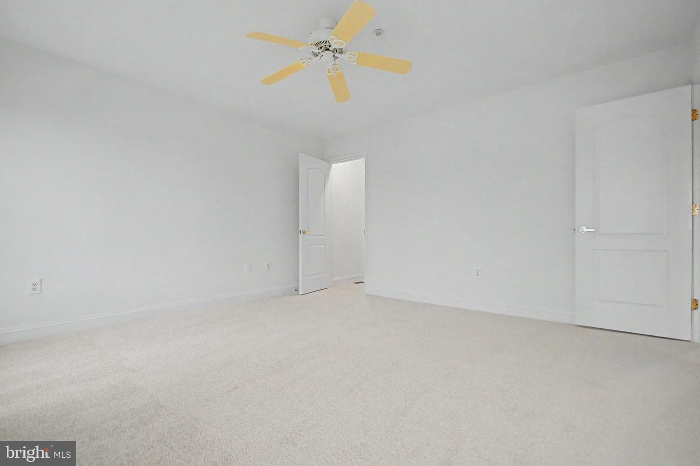 906 Perry Landing Court photo 33