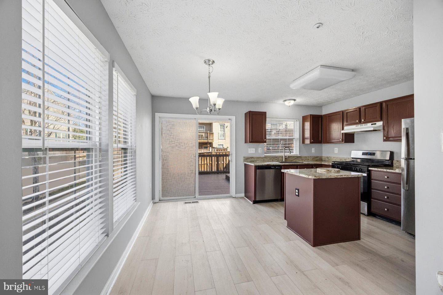 8301 Water Lily Way photo 8