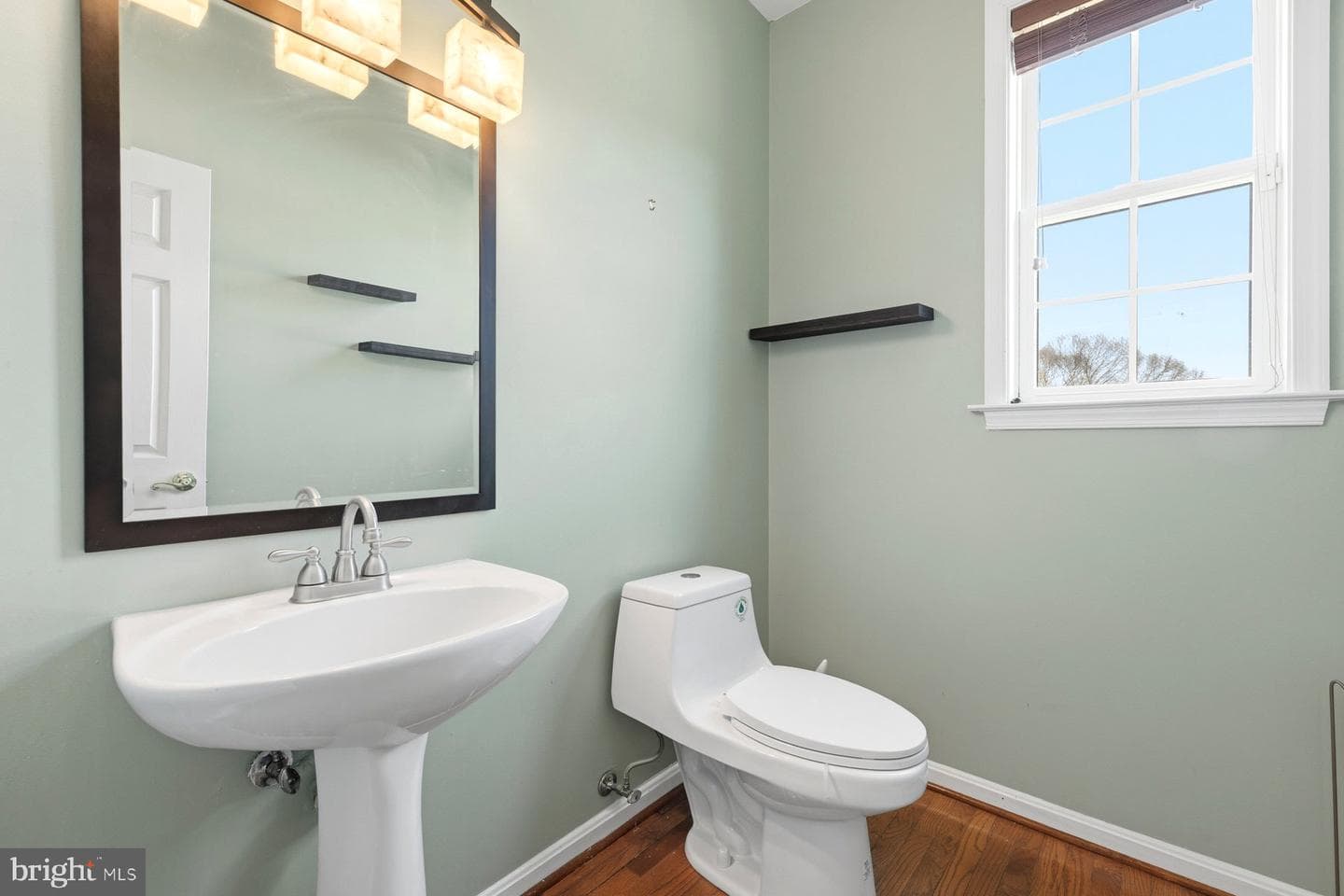 7810 Grandison Way photo 8