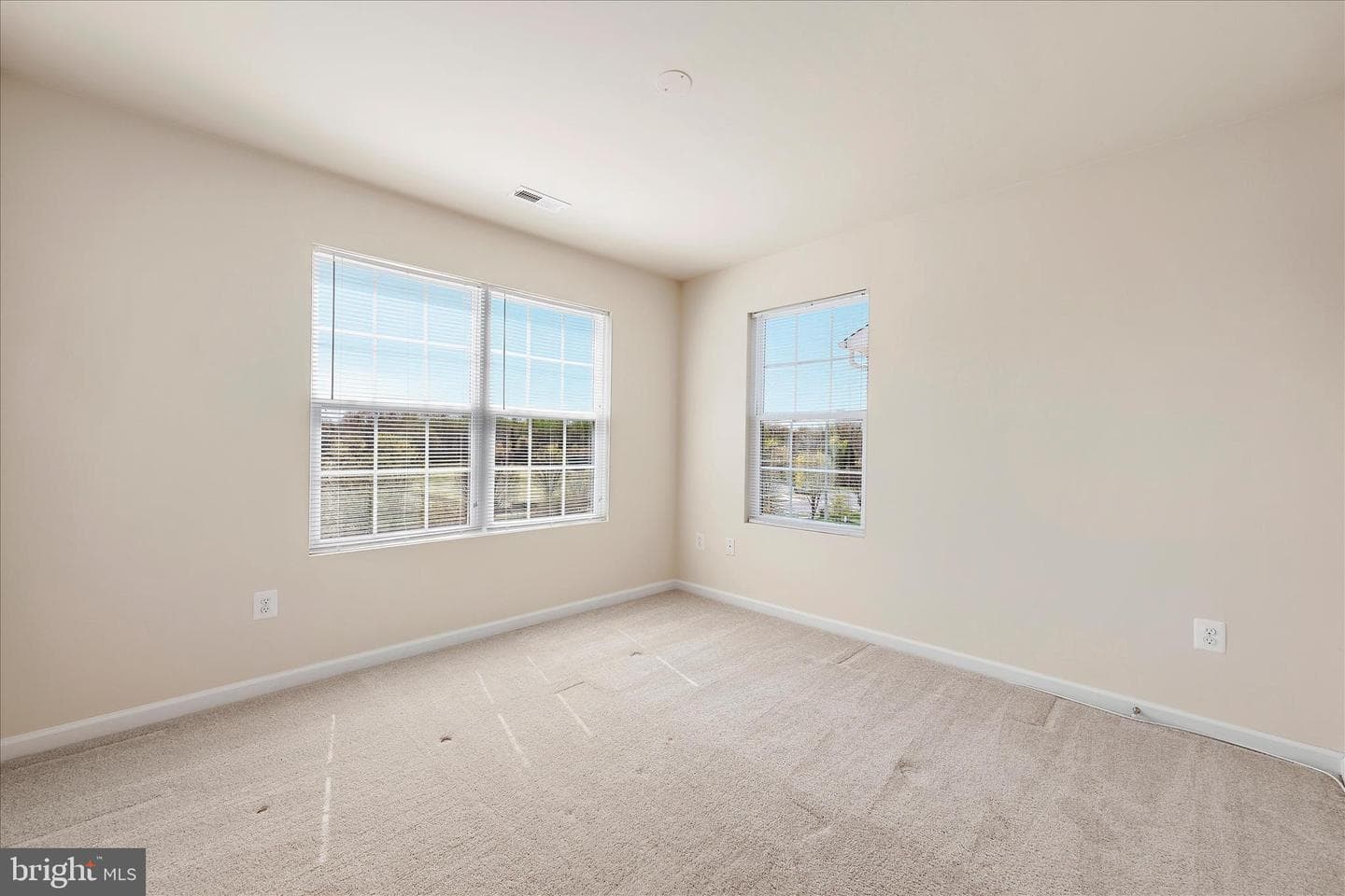 1038 Pultney Lane photo 23