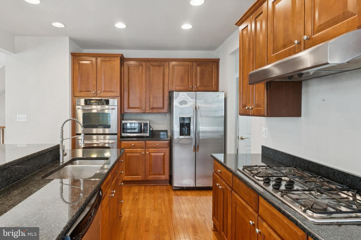 7404 Thames River Drive photo 14
