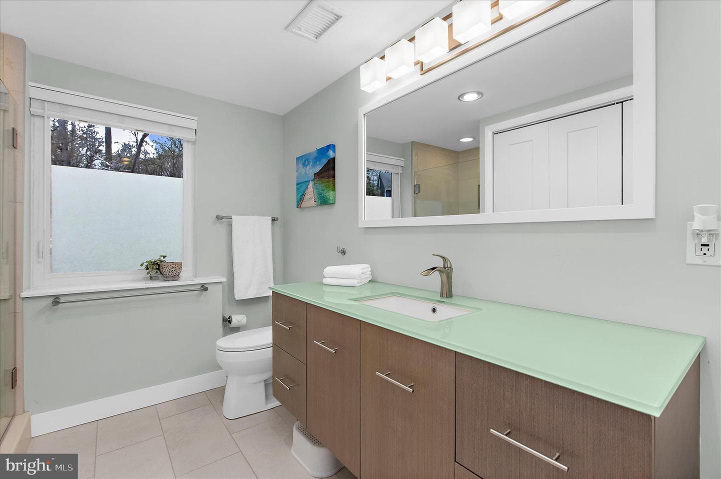 2642 Queen Anne Circle photo 30