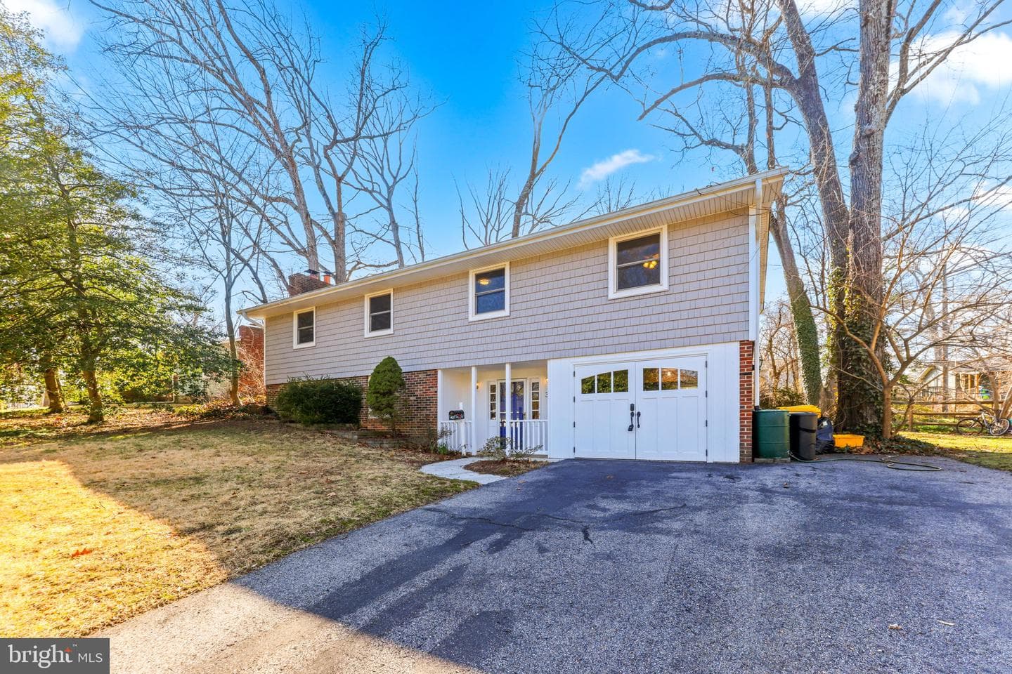 310 Fernwood photo 3